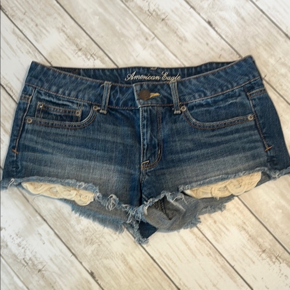 American Eagle Crochet Boho Denim Cutoff Shorts 6 - Picture 7 of 12